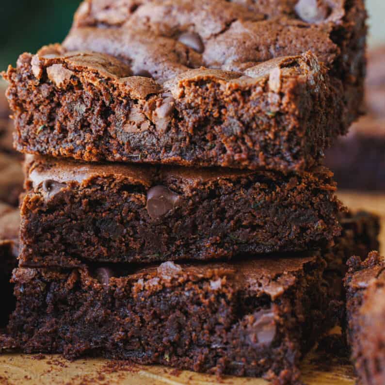 zucchini brownies sq 794x794